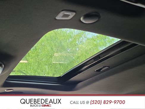 Used 2018 Jeep Grand Cherokee Altitude RWD image 12