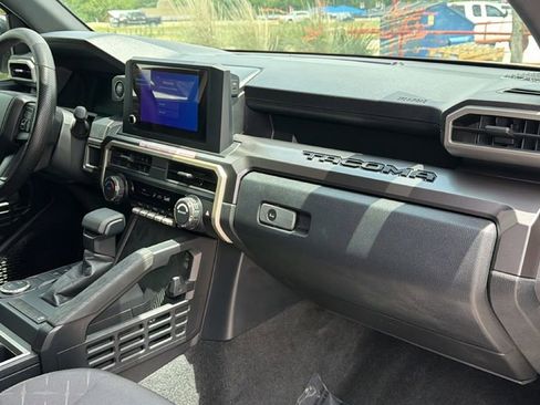 Certified 2025 Toyota Tacoma SR5 RWD image 41