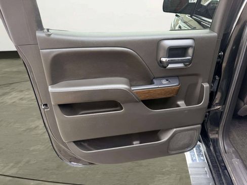 Used 2018 GMC Sierra 1500 Denali AWD/4WD image 17