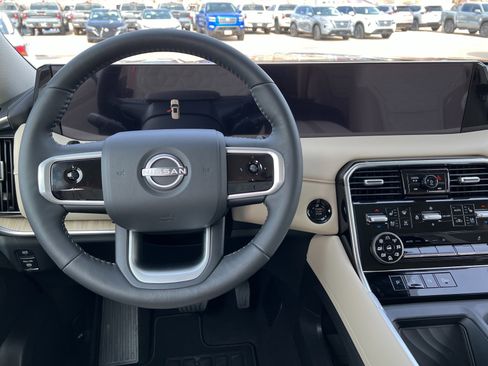 New 2025 Nissan Armada Platinum image 12