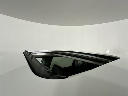 Certified 2024 Honda HR-V EX-L image 7