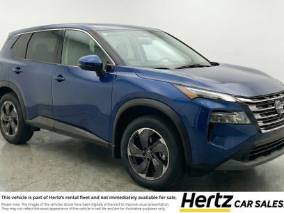 Used 2025 Nissan Rogue SV