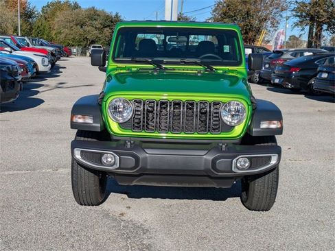New 2026 Jeep Gladiator Sport image 8