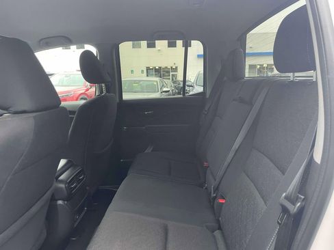 Certified 2024 Honda Ridgeline Sport image 12