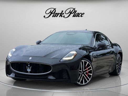 Used 2024 Maserati GranTurismo Modena AWD/4WD image 1