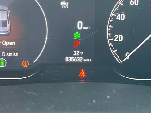 Used 2022 Honda Accord Sport image 3