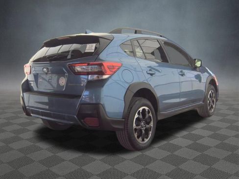 Used 2022 Subaru Crosstrek 2.0i Premium w/ Popular Package #3 image 2