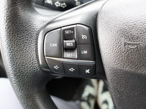 Used 2021 Ford Transit 350 XLT image 13