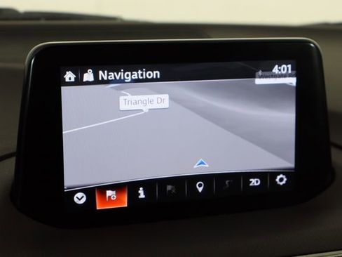 Used 2018 MAZDA MAZDA3 Touring image 34