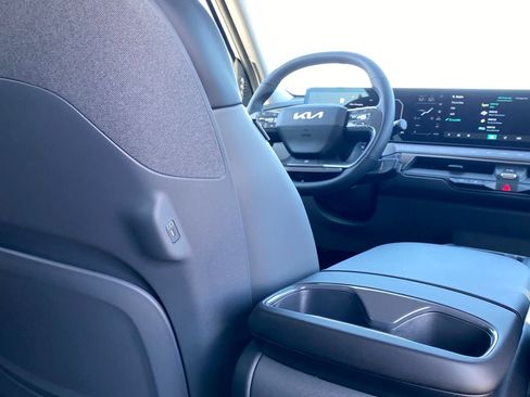 New 2026 Kia EV9 Light RWD image 46