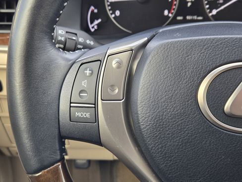 Used 2014 Lexus ES 350 image 30