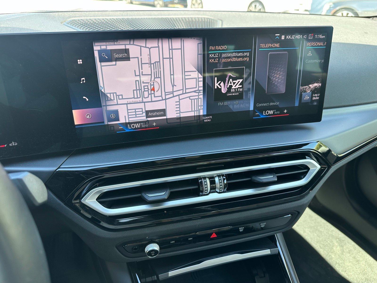 Used 2023 BMW 230i Coupe w/ Convenience Package RWD image 5