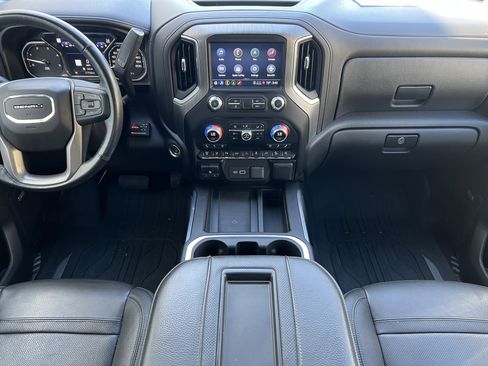 Used 2022 GMC Sierra 3500 Denali w/ Denali Ultimate Package image 32