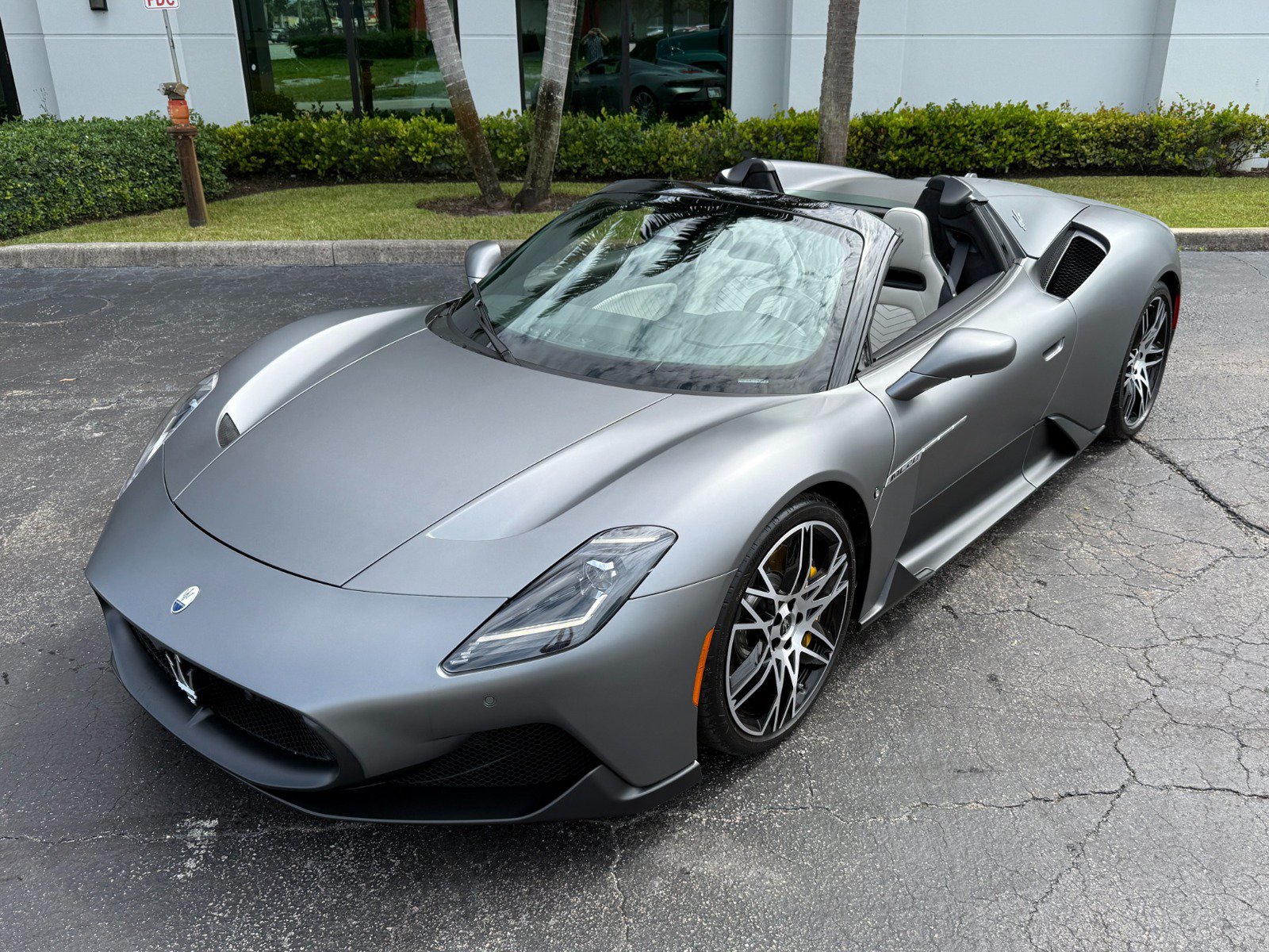 Used 2024 Maserati MC20 Cielo RWD image 50