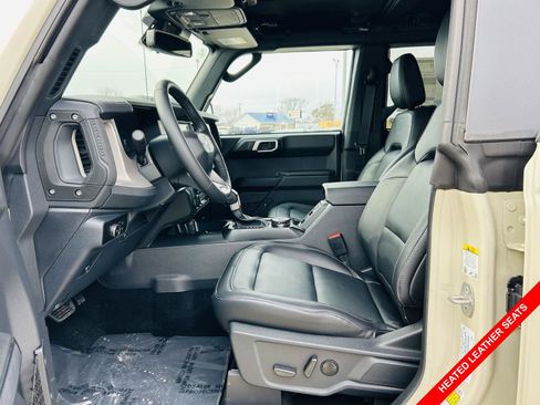 New 2026 Ford Bronco Outer Banks AWD/4WD image 3