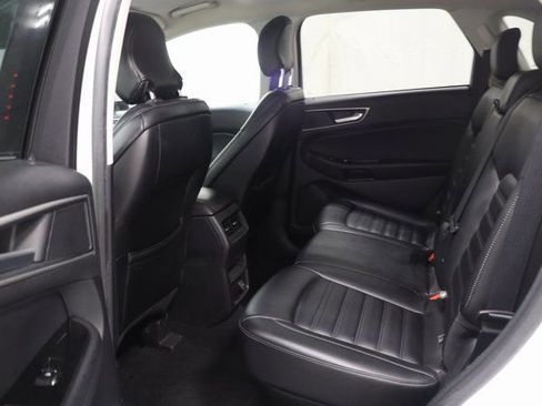 Used 2019 Ford Edge SEL w/ Equipment Group 201A image 12
