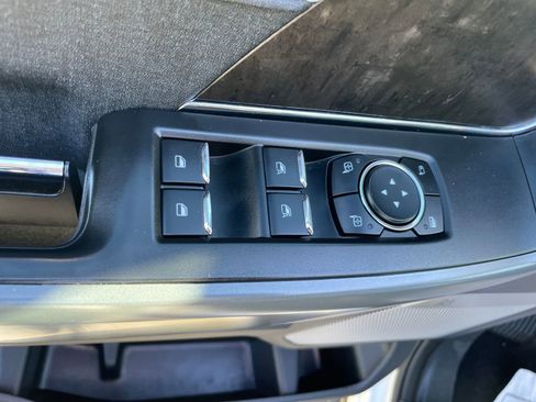 Used 2023 Ford F150 Lariat w/ Equipment Group 502A High image 12