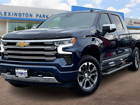 Used 2022 Chevrolet Silverado 1500 High Country image 12
