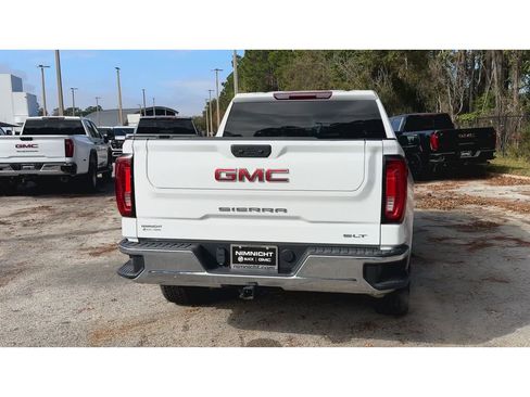 Certified 2024 GMC Sierra 1500 SLT image 8