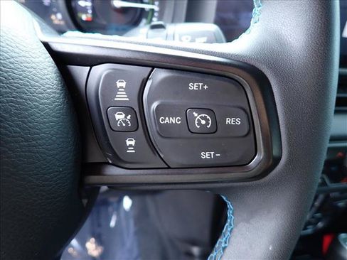 Used 2024 Jeep Wrangler Unlimited Rubicon 4xe w/ Safety Group AWD/4WD image 17