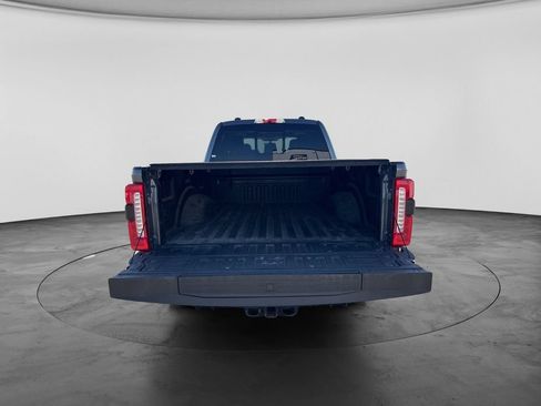Used 2023 Ford F250 Lariat w/ Tow Technology Package AWD/4WD image 10