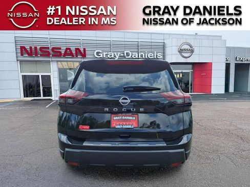 New 2026 Nissan Rogue SV image 6