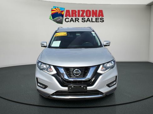 Used 2018 Nissan Rogue SL image 9