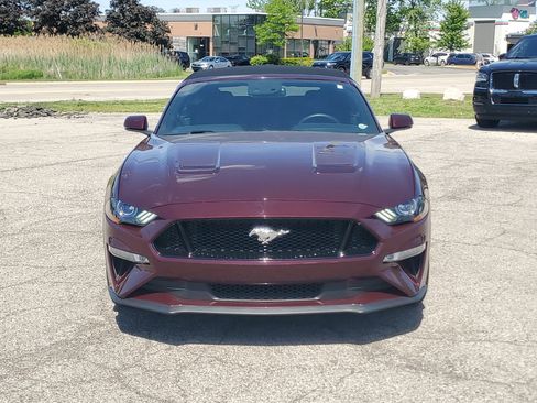 Used 2018 Ford Mustang GT Premium w/ Equipment Group 401A RWD image 2