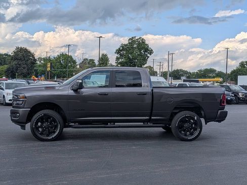Used 2026 RAM 2500 Big Horn AWD/4WD image 4