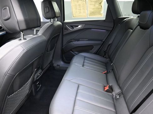 Used 2024 Audi Q4 e-tron Premium Plus w/ Premium Plus AWD/4WD image 10