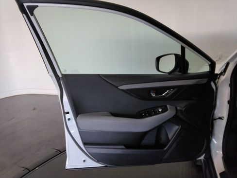Used 2024 Subaru Outback Premium image 20