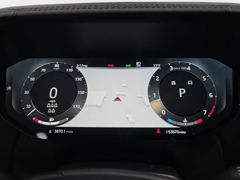 Used 2023 Land Rover Range Rover Long Wheelbase SE image 22