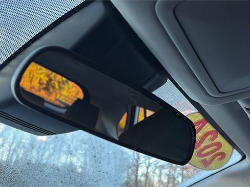 Used 2024 Toyota RAV4 LE image 22