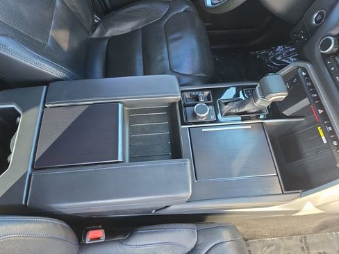 Used 2022 Toyota Tundra Platinum image 18