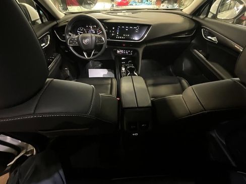 Used 2023 Buick Envision Essence FWD image 3
