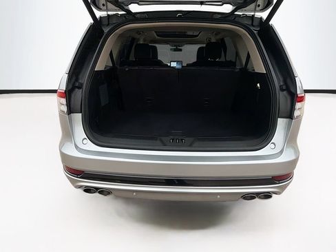 Used 2024 Lincoln Aviator Reserve w/ Jet Package AWD/4WD image 30