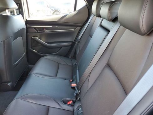 New 2026 MAZDA MAZDA3 Hatchback w/Premium Plus Pkg image 10