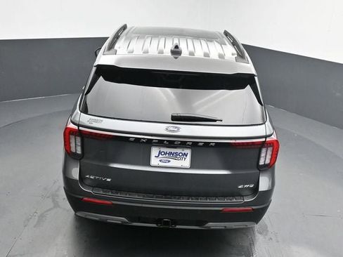New 2026 Ford Explorer Active w/ Active Comfort Package image 21