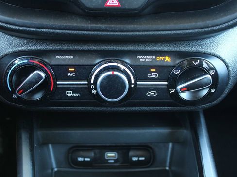 Certified 2024 Kia Soul LX w/ Option Group 015 image 34