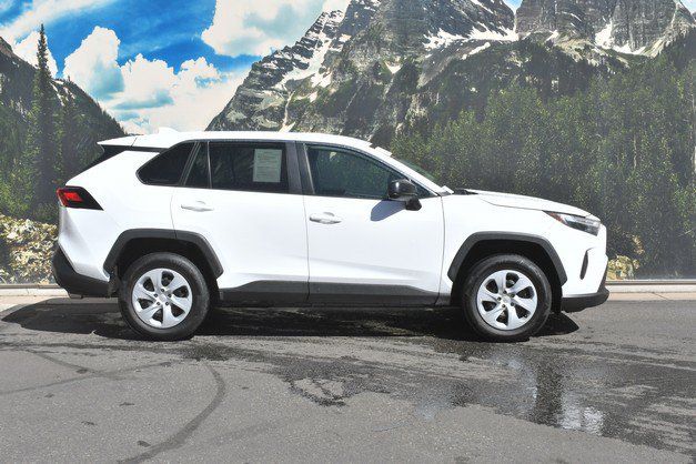 Certified 2024 Toyota RAV4 LE AWD/4WD image 2