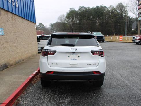 Used 2023 Jeep Compass Limited w/ Sun and Sound Group image 5
