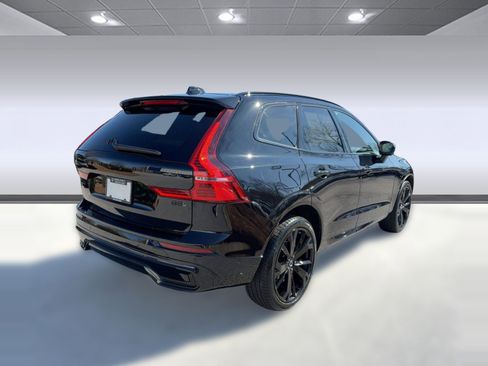 Certified 2024 Volvo XC60 B5 Ultimate image 9