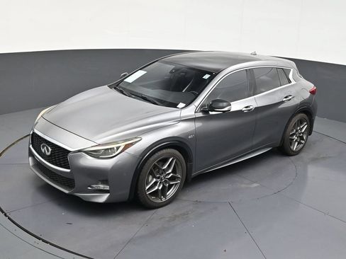 Used 2019 INFINITI QX30 Sport w/ Cargo Package FWD image 14