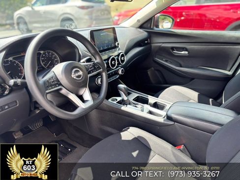 Used 2024 Nissan Sentra SV FWD image 16