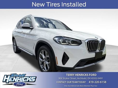 Used 2023 BMW X3 xDrive30i AWD/4WD image 1