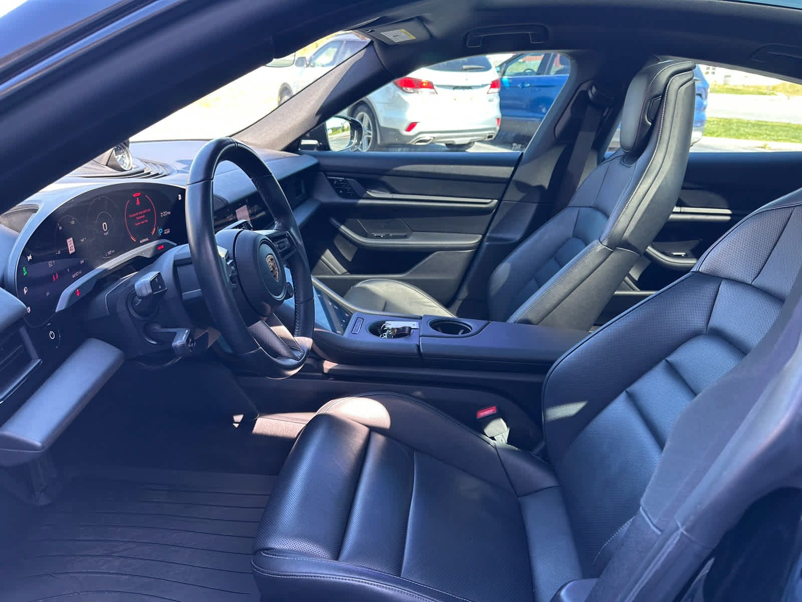 Used 2021 Porsche Taycan RWD image 7