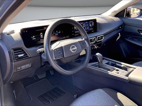 New 2026 Nissan Sentra SV FWD image 7