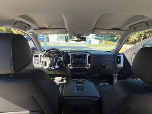 Used 2018 GMC Sierra 1500 SLT w/ SLT Premium Package image 18