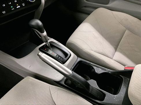 Used 2012 Honda Civic LX image 16