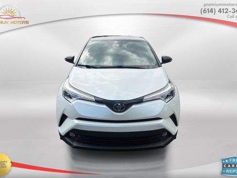Used 2019 Toyota C-HR Limited FWD image 8